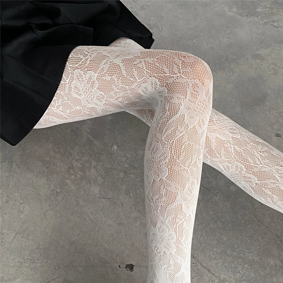 Sakura Mesh Floral Tights